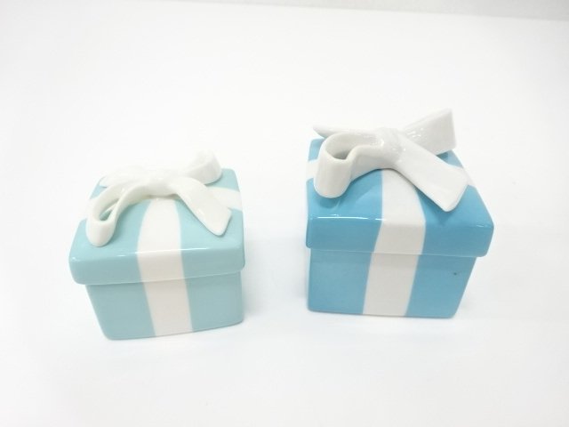 JAPANESE COLLECTIBLE / TIFFANY / AMP;CO. TIFFANY BLUE RIBBON JEWELRY B